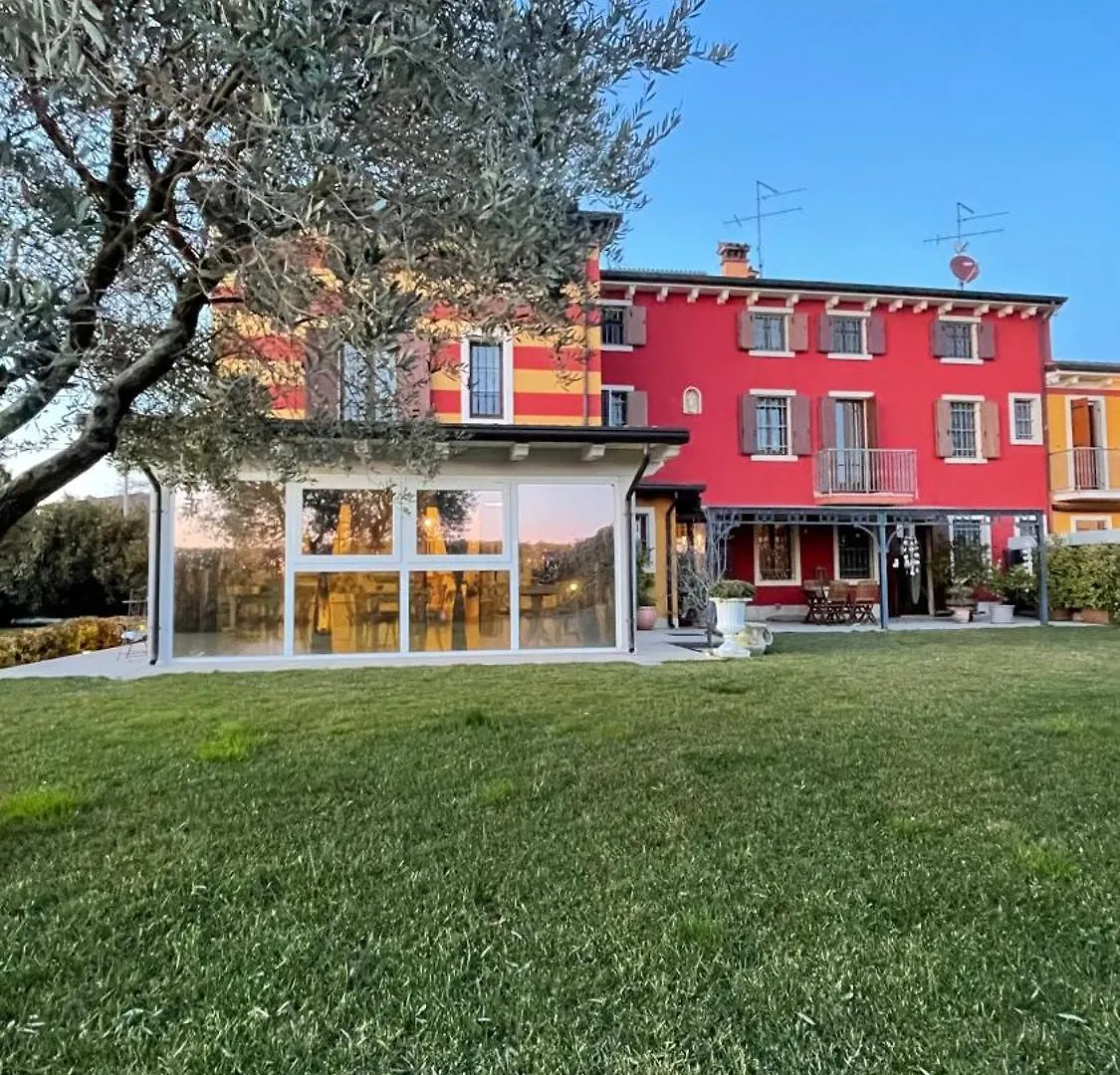 Corte Caselle Sommacampagna Bed & Breakfast